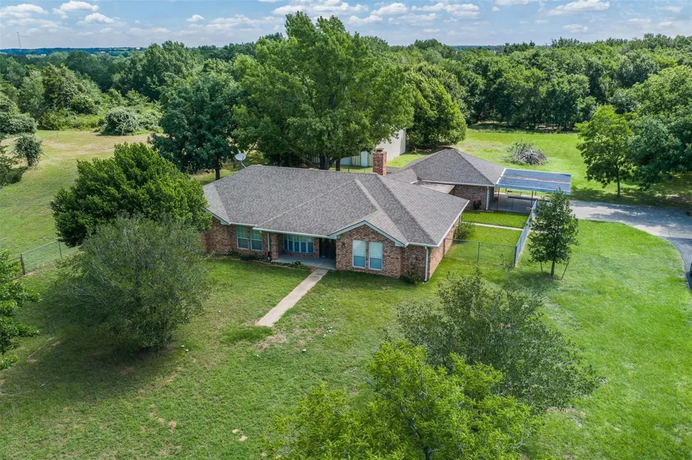 20908 N State Highway 6 Bremond, TX 76629