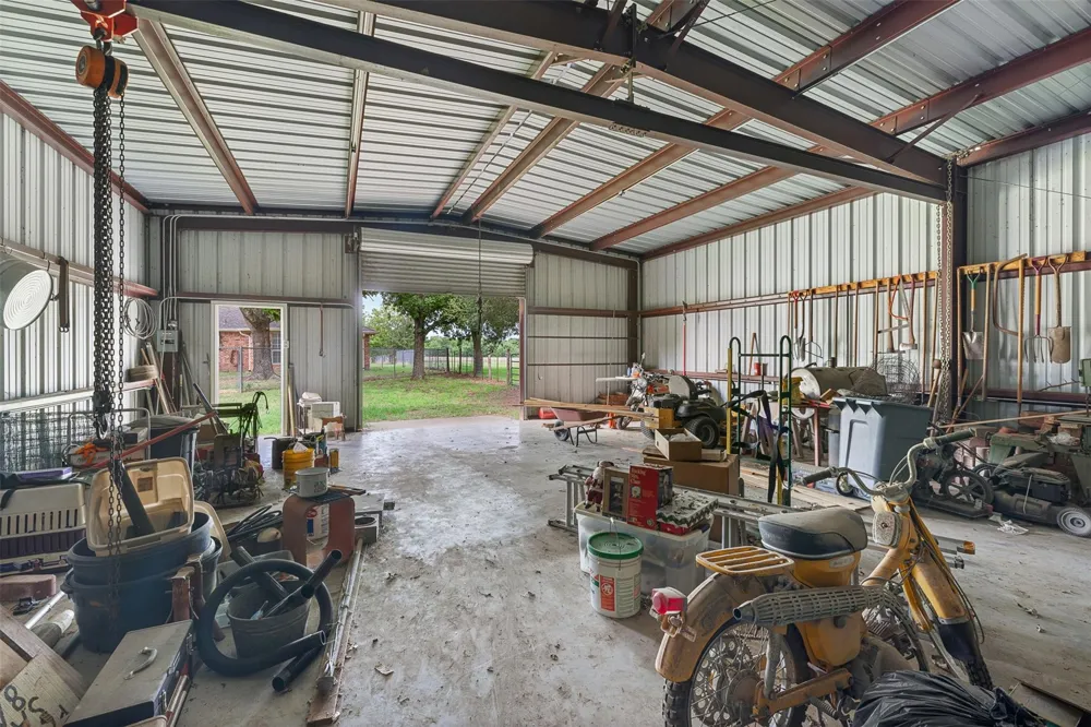 20908 N State Highway 6 Bremond, TX 76629