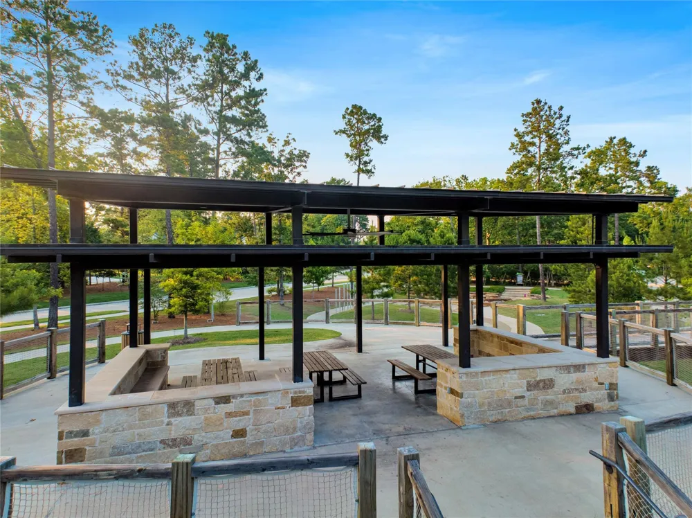 331 Silver Carp Trail Willis, TX 77318