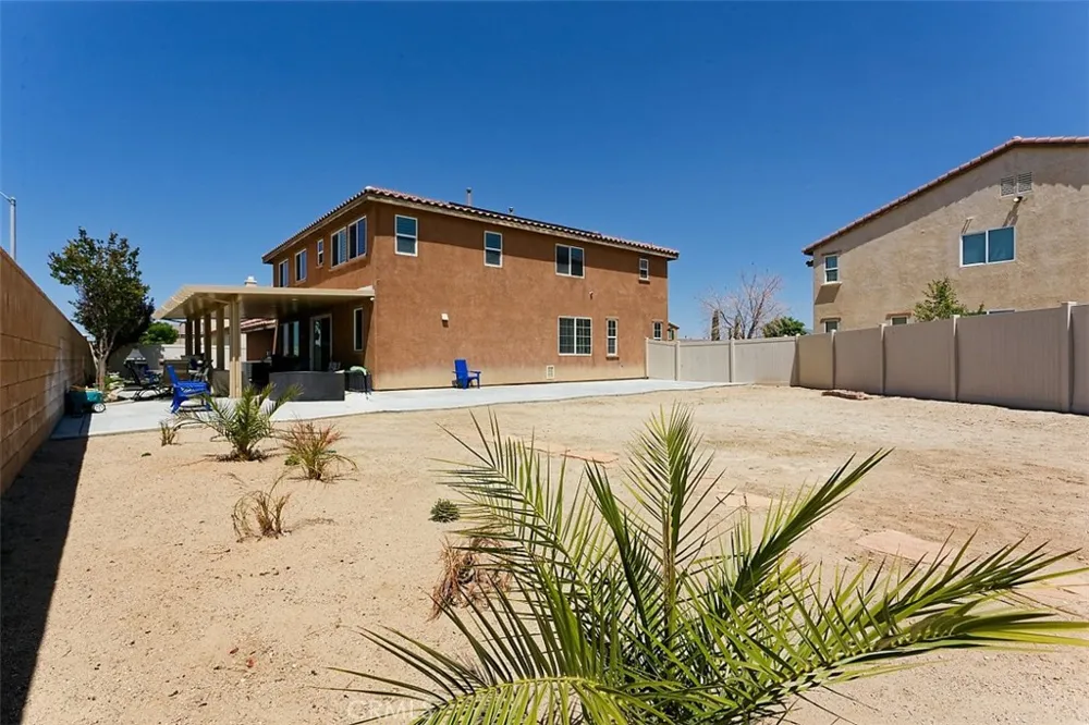 14911 Sunset Gardens Court Victorville, CA 92394