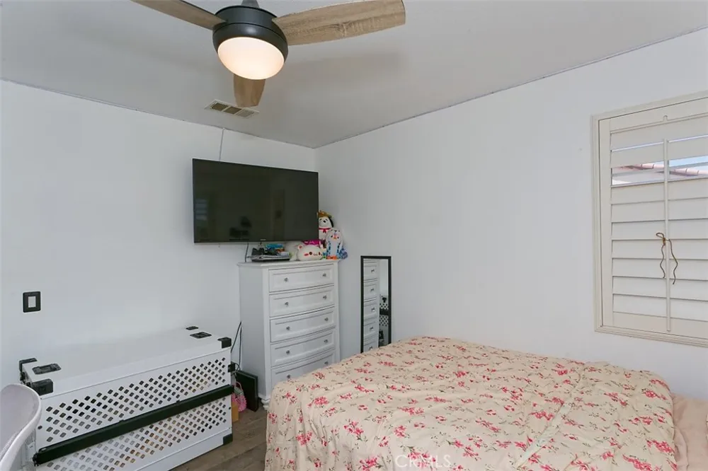 14911 Sunset Gardens Court Victorville, CA 92394