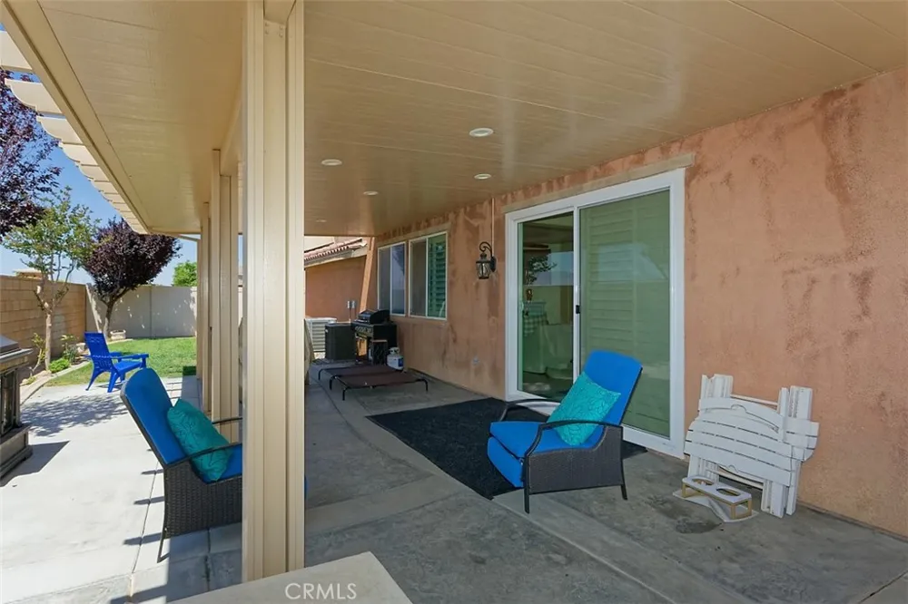 14911 Sunset Gardens Court Victorville, CA 92394