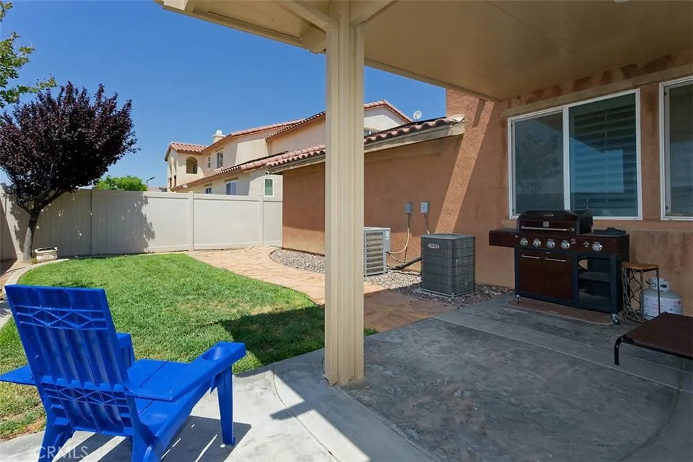 14911 Sunset Gardens Court Victorville, CA 92394