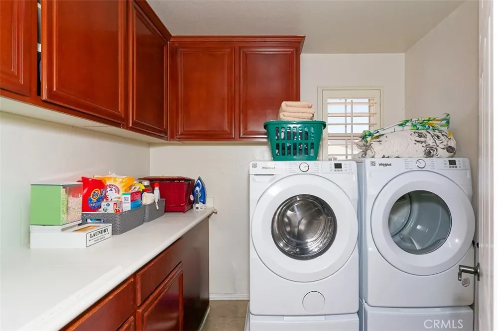 14911 Sunset Gardens Court Victorville, CA 92394