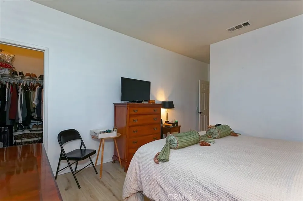 14911 Sunset Gardens Court Victorville, CA 92394
