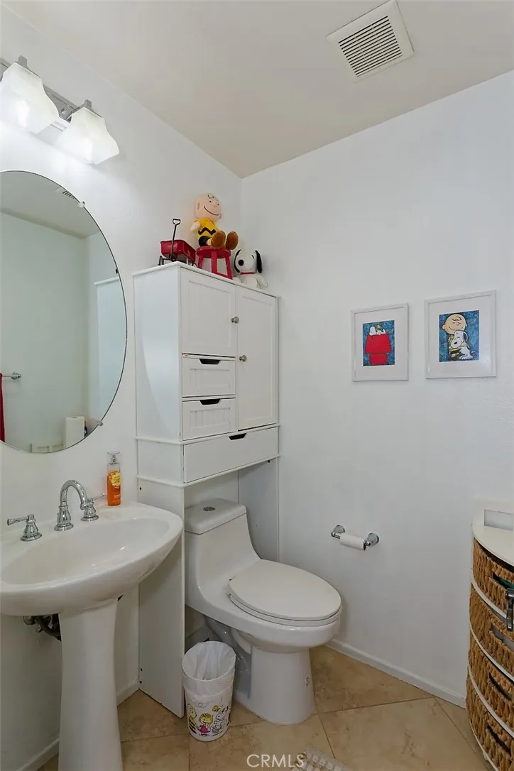 14911 Sunset Gardens Court Victorville, CA 92394
