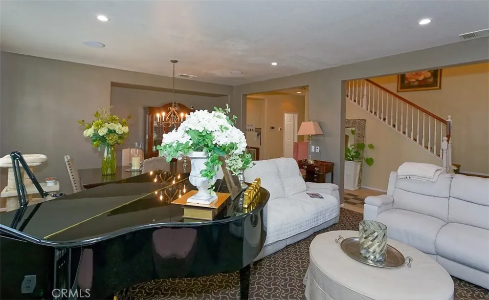 14911 Sunset Gardens Court Victorville, CA 92394