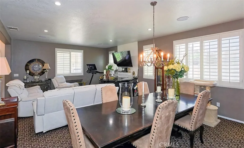 14911 Sunset Gardens Court Victorville, CA 92394