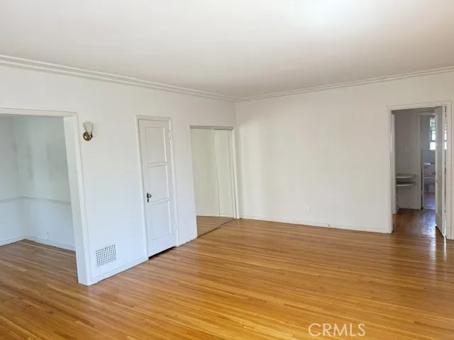 1365 Masselin Los Angeles, CA 90019
