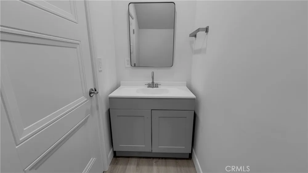 7731 Craner Ave Sun Valley, CA 91352
