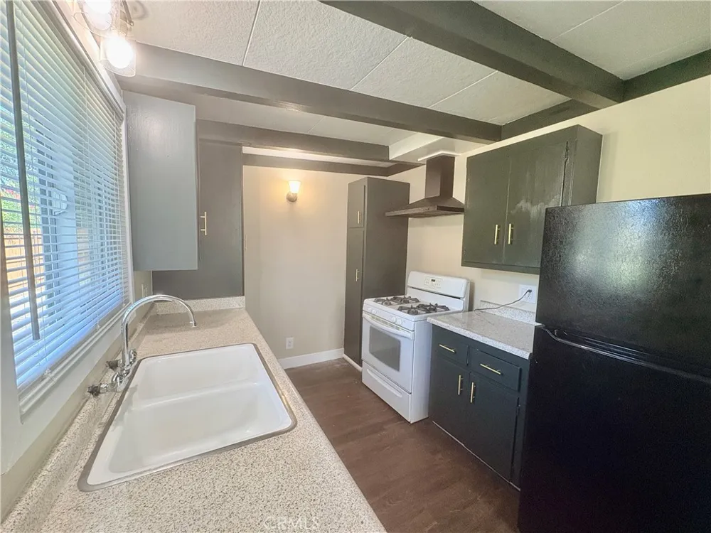 783 Baylor Claremont, CA 91711