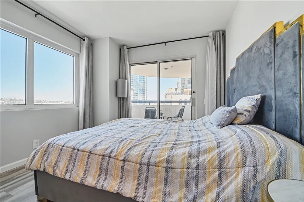 525 E Seaside Way #1109 Long Beach, CA 90802