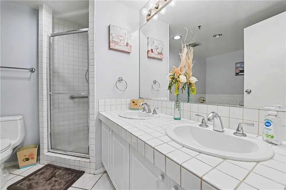 525 E Seaside Way #1109 Long Beach, CA 90802