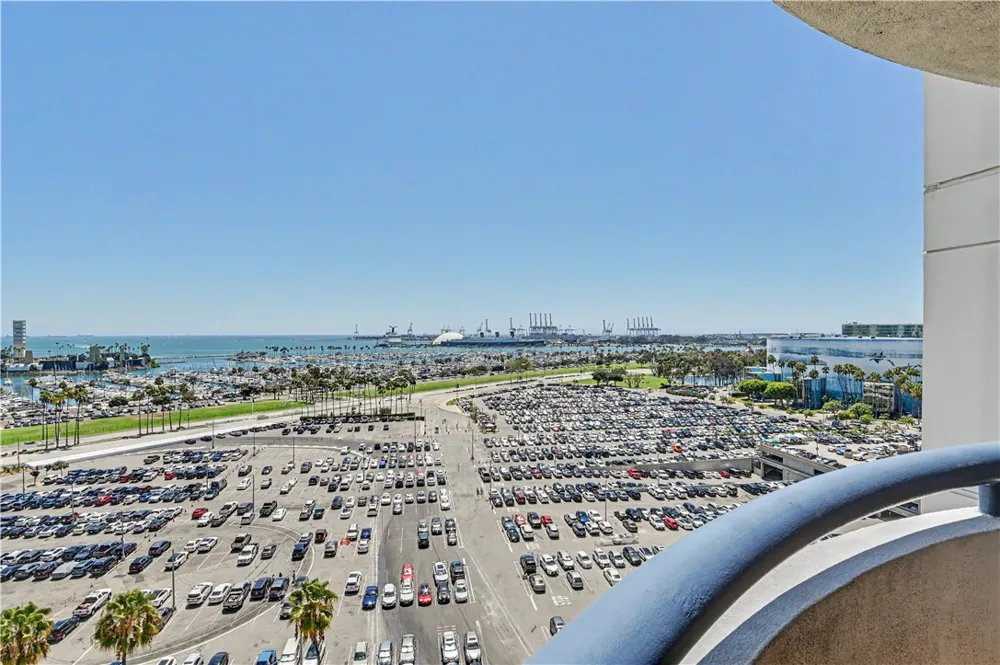 525 E Seaside Way #1109 Long Beach, CA 90802