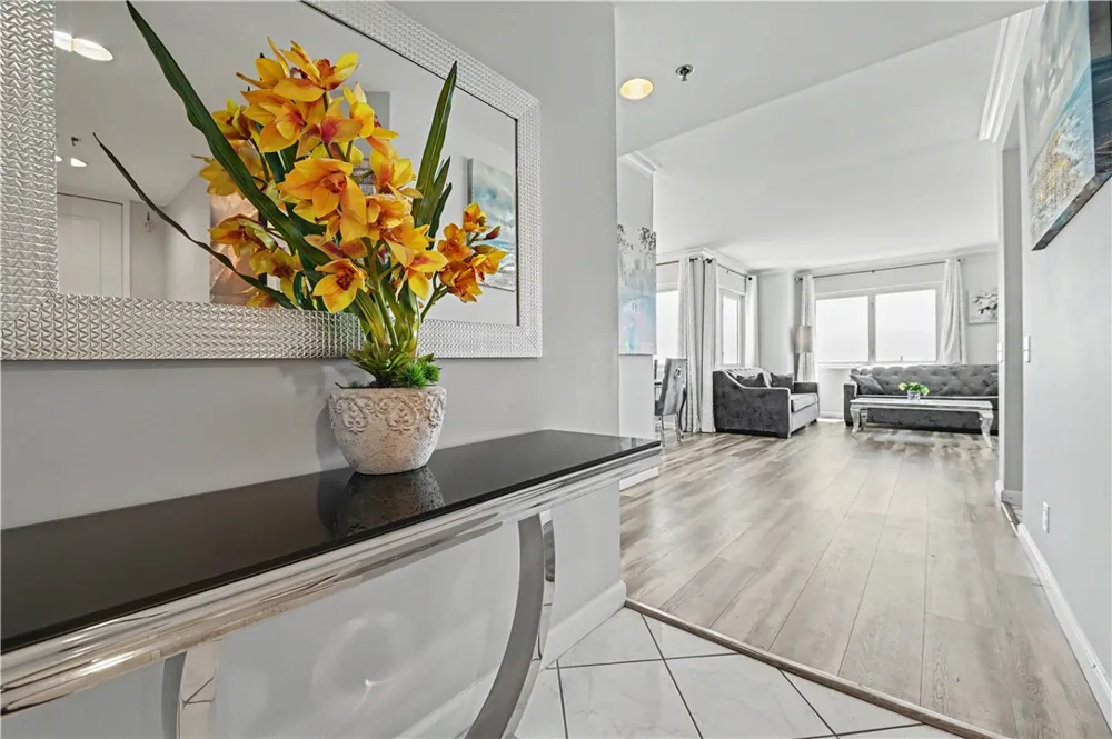 525 E Seaside Way #1109 Long Beach, CA 90802