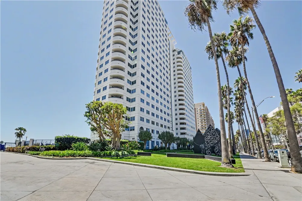 525 E Seaside Way #1109 Long Beach, CA 90802