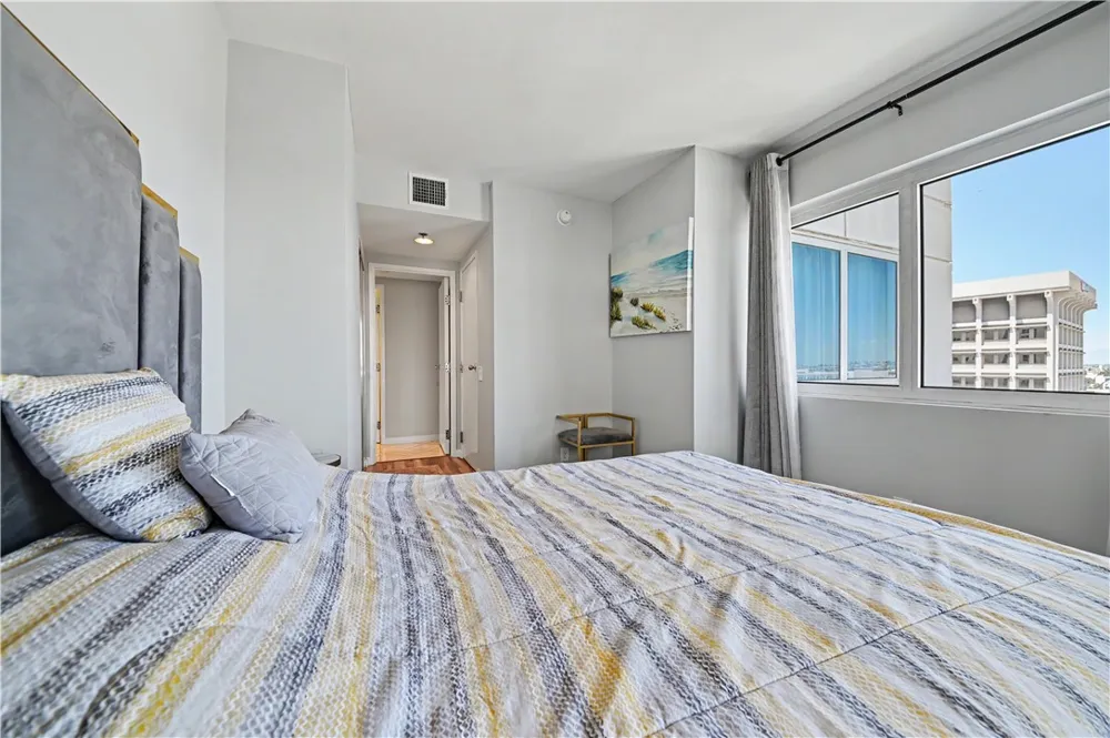 525 E Seaside Way #1109 Long Beach, CA 90802