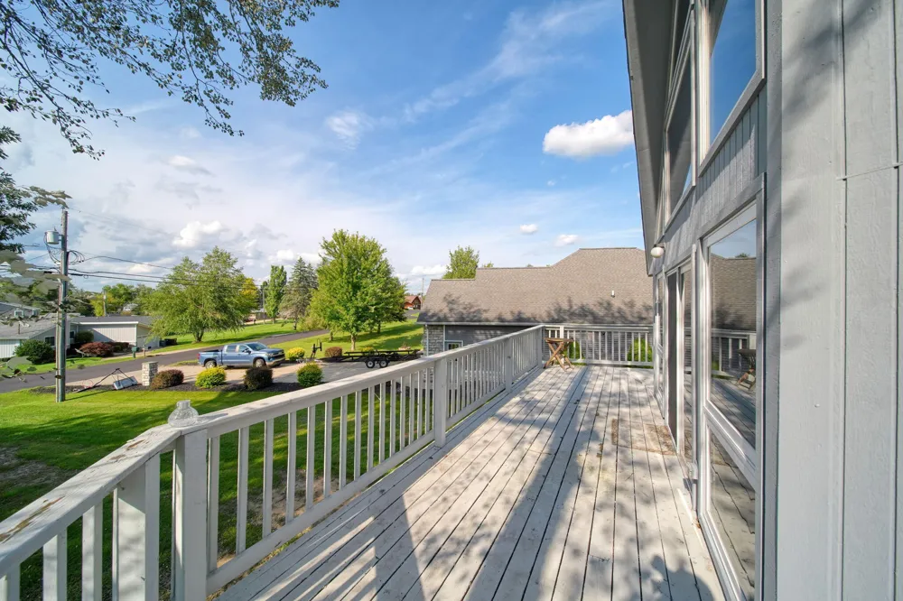 169 Riviera Drive Brooklyn, MI 49230