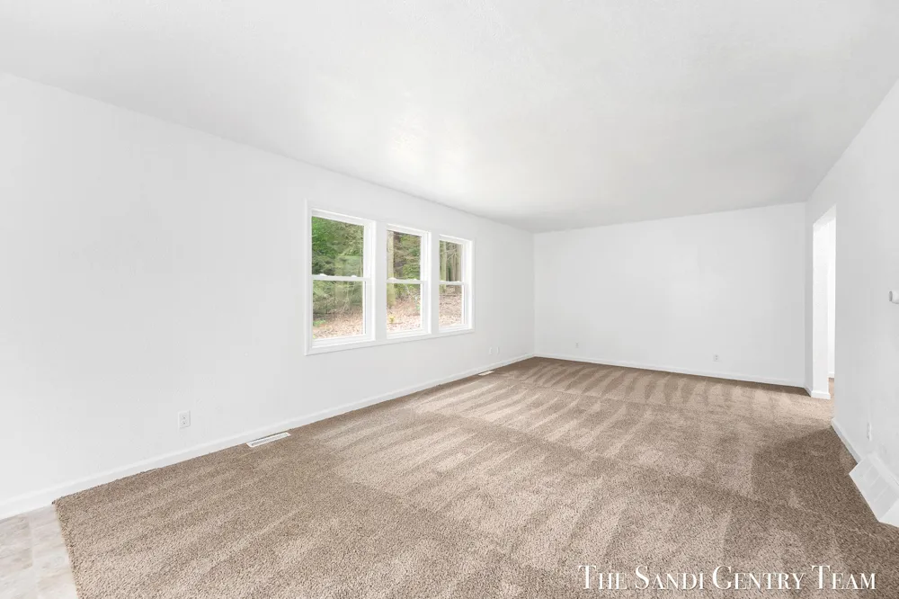 4725 Orshal Road Whitehall, MI 49461