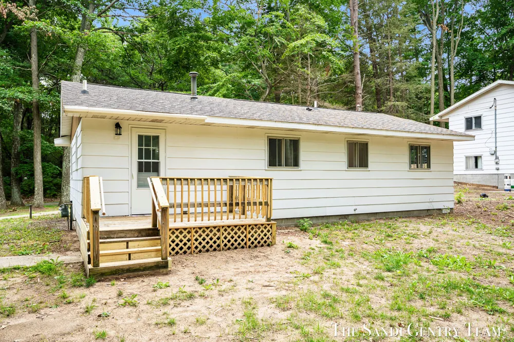 4725 Orshal Road Whitehall, MI 49461