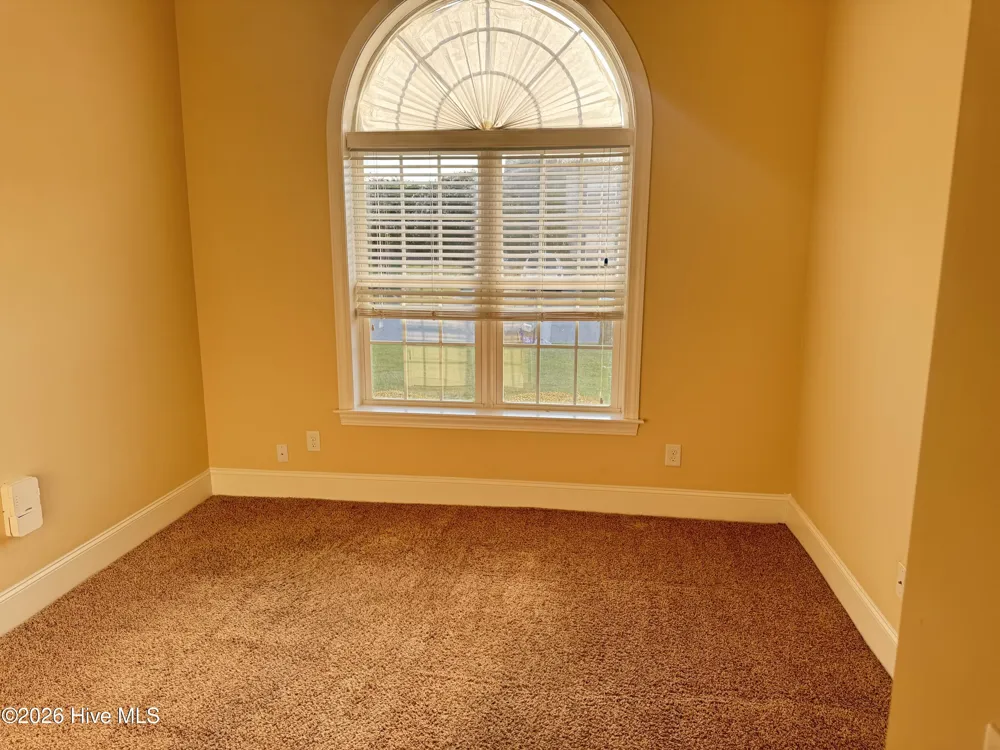 2313 Dovedale Drive #B Greenville, NC 27834