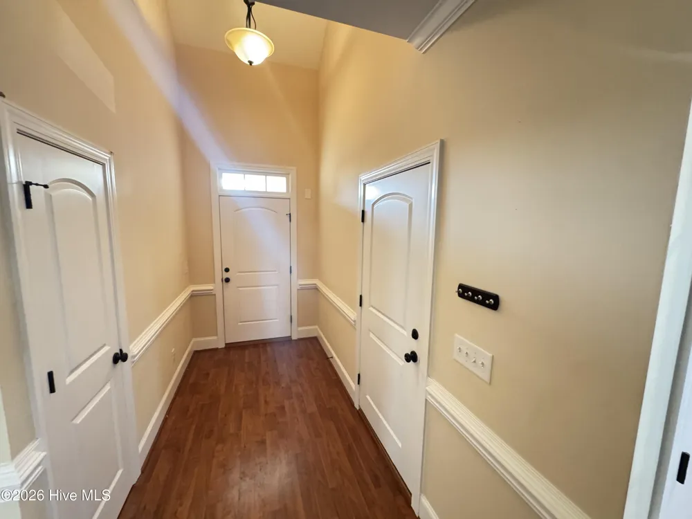 2313 Dovedale Drive #B Greenville, NC 27834