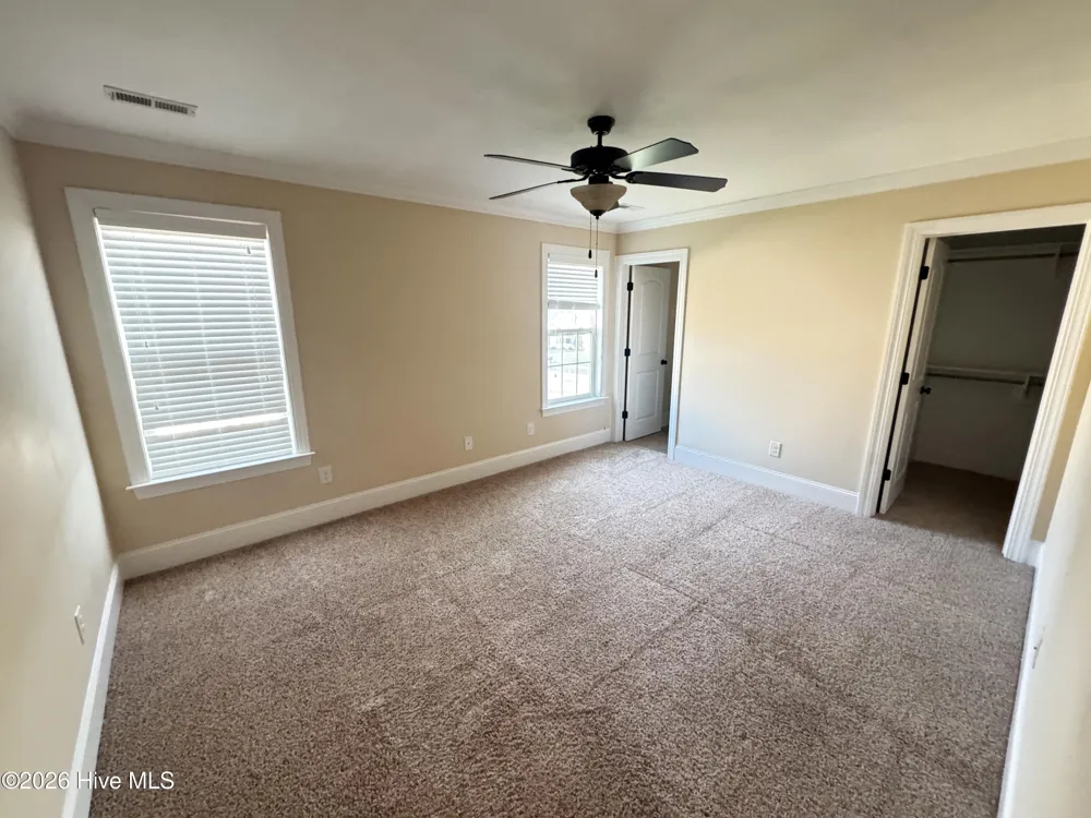 2313 Dovedale Drive #B Greenville, NC 27834