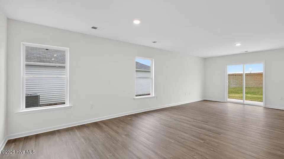 516 Chestnut Oak Drive Sanford, NC 27332