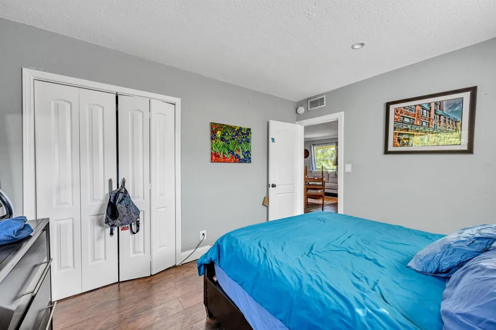811 NE 14TH PLACE #10 Fort Lauderdale, FL 33304