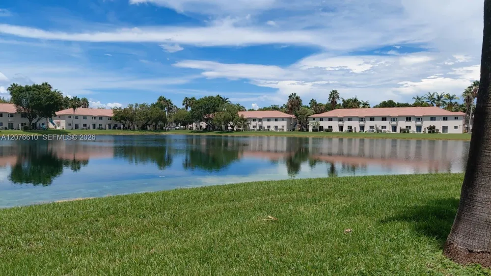 2930 SE 13th Ave #204 Homestead, FL 33035