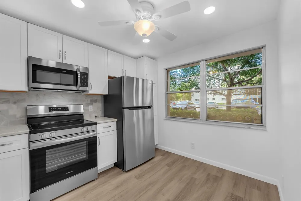 3003 PORTOFINO Isle #K1 Coconut Creek, FL 33066