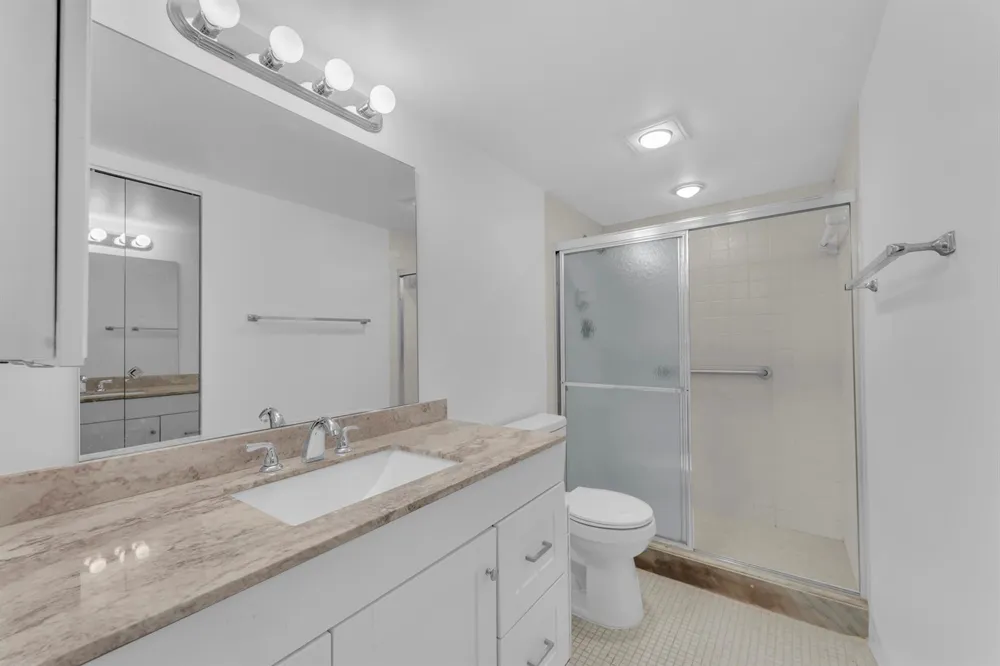 3003 PORTOFINO Isle #K1 Coconut Creek, FL 33066