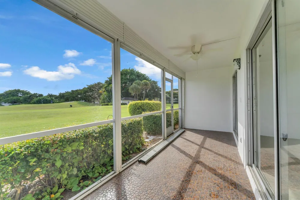 3003 PORTOFINO Isle #K1 Coconut Creek, FL 33066