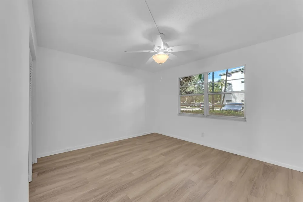 3003 PORTOFINO Isle #K1 Coconut Creek, FL 33066