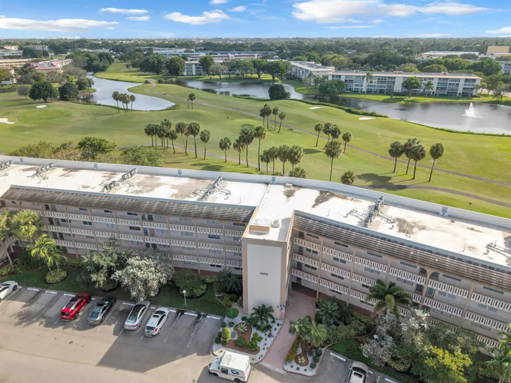 3003 PORTOFINO Isle #K1 Coconut Creek, FL 33066