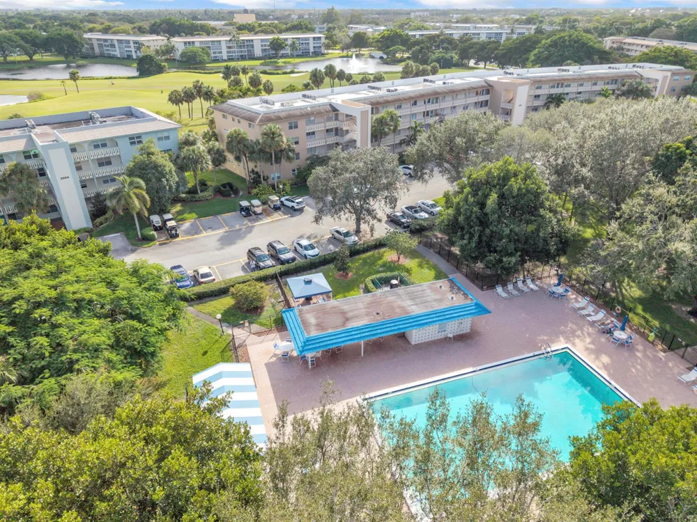 3003 PORTOFINO Isle #K1 Coconut Creek, FL 33066