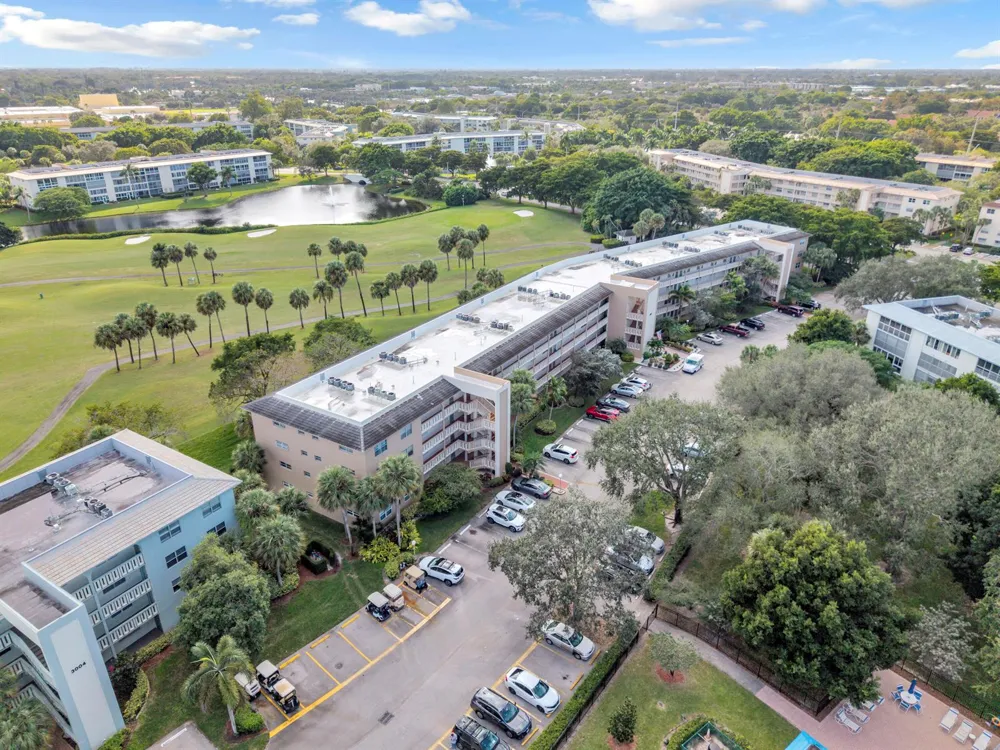 3003 PORTOFINO Isle #K1 Coconut Creek, FL 33066