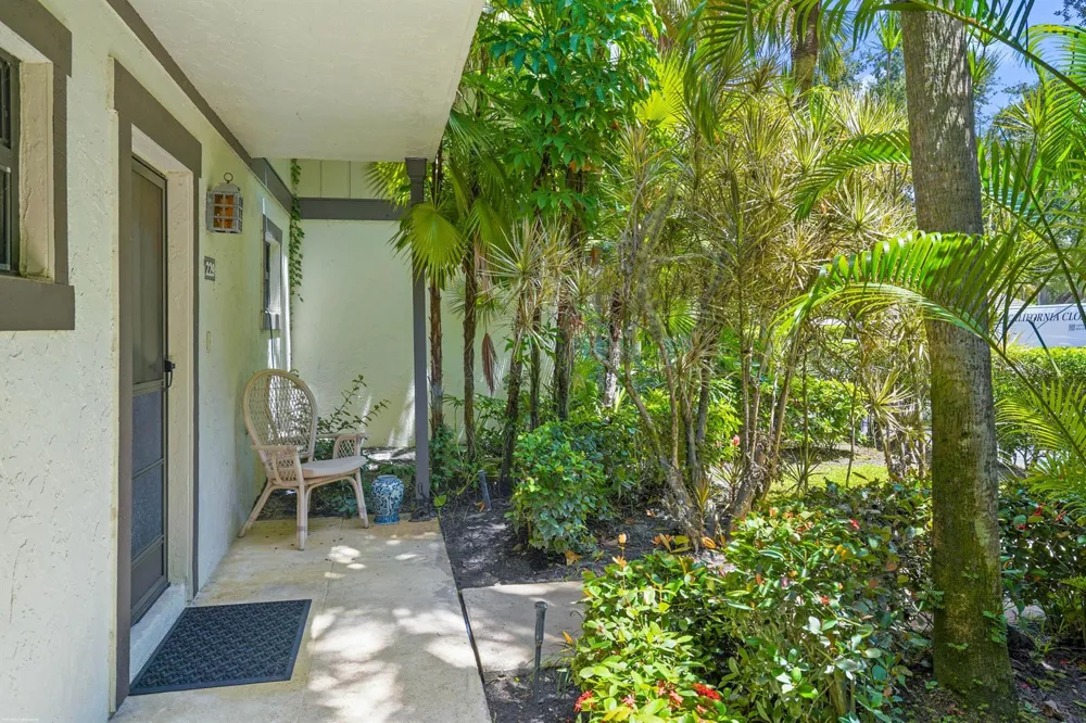 13334 Polo Club Road #228 Wellington, FL 33414