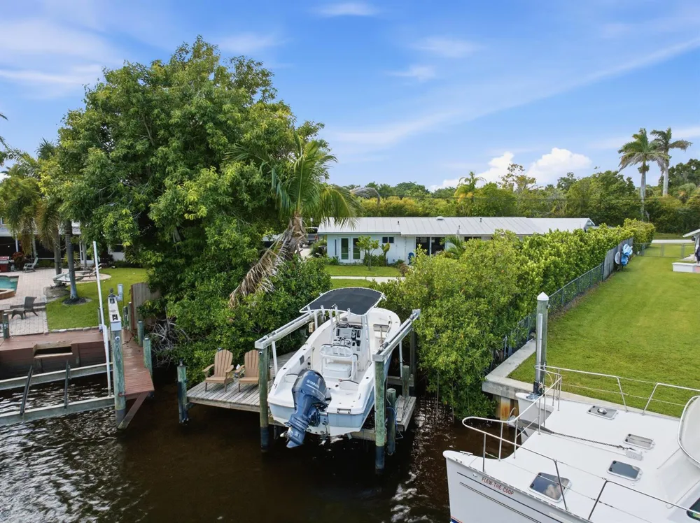387 SW RIVERWAY BOULEVARD Palm City, FL 34990