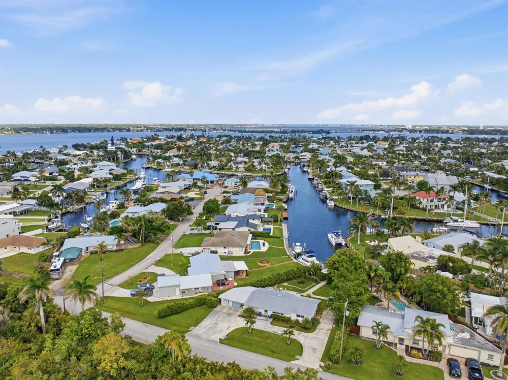 387 SW RIVERWAY BOULEVARD Palm City, FL 34990