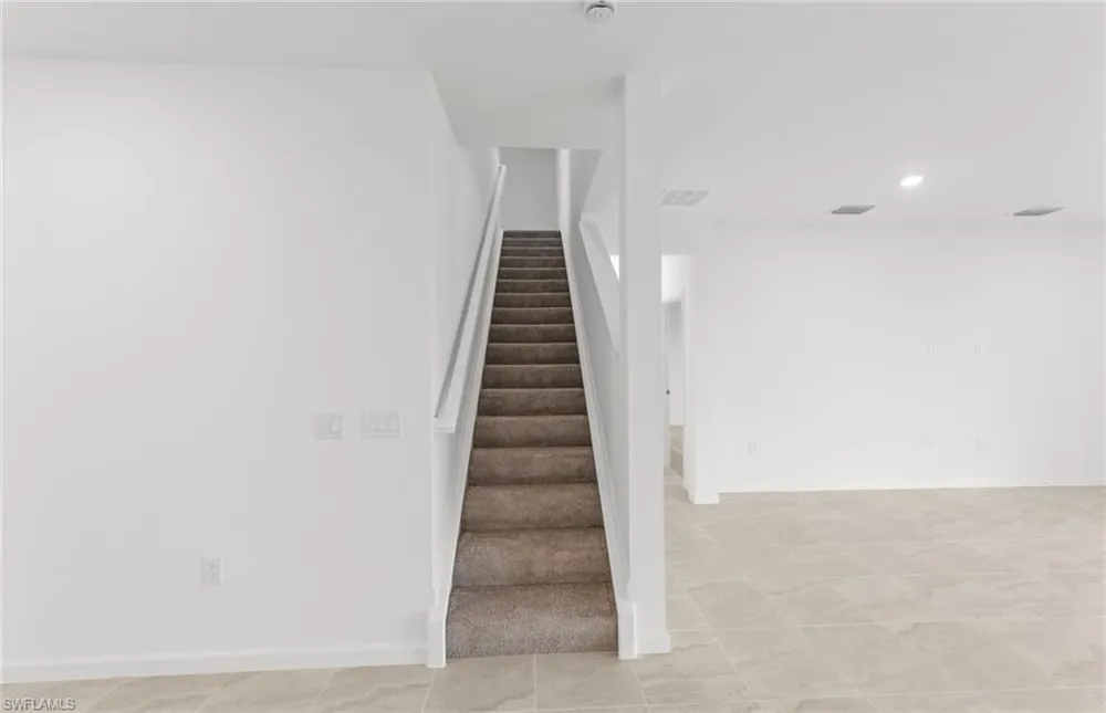 3853 Passion Vine Drive Alva, FL 33920
