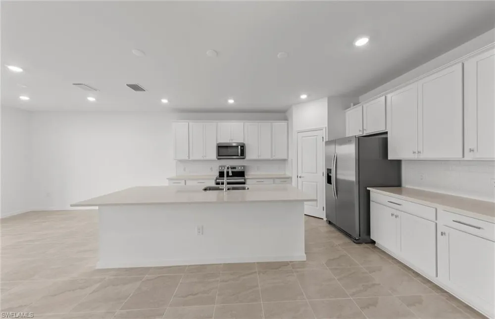 3853 Passion Vine Drive Alva, FL 33920