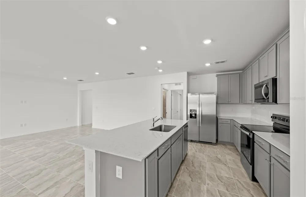 10811 SUN DROP DRIVE Venice, FL 34293