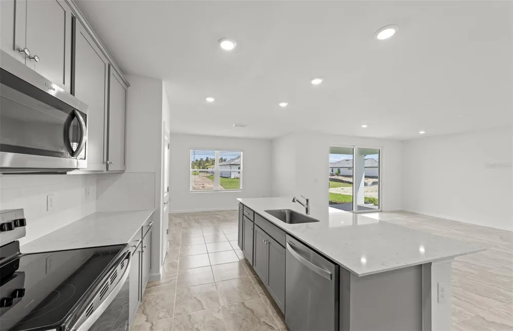 10811 SUN DROP DRIVE Venice, FL 34293