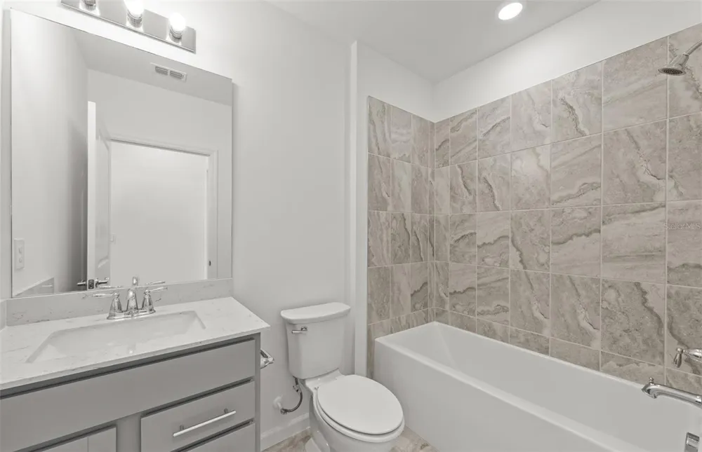 10811 SUN DROP DRIVE Venice, FL 34293