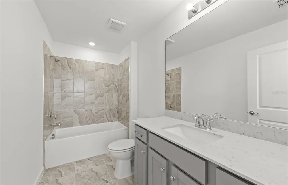 10811 SUN DROP DRIVE Venice, FL 34293