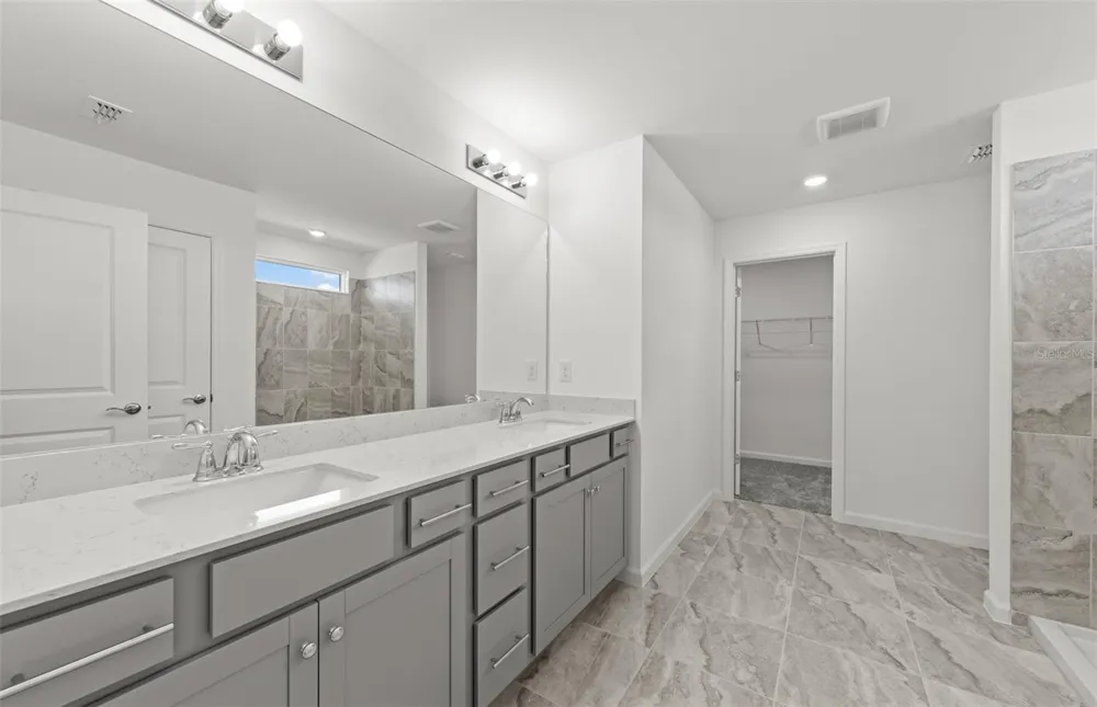 10811 SUN DROP DRIVE Venice, FL 34293