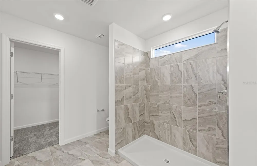 10811 SUN DROP DRIVE Venice, FL 34293