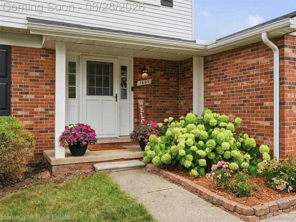 1495 Copeland Circle Canton Charter Township, MI 48187