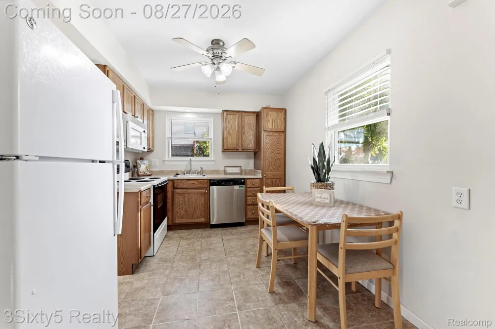 3518 12th Street Wyandotte City, MI 48192